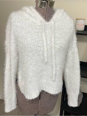 LC Lauren Conrad White Fuzzy Hooded Pullover Sweater